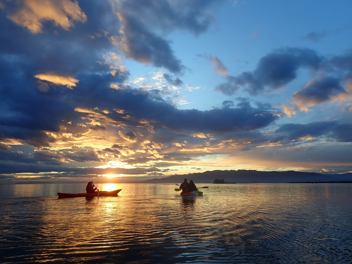 Rutes en kayak pel Delta de l’Ebre amb paisatges naturals i experiències al riu Ebre