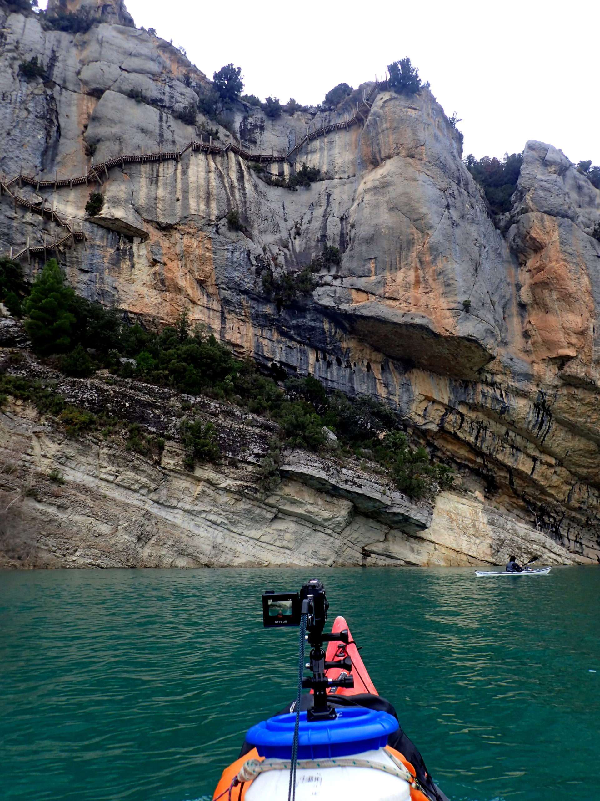 pasareles del Congost de Montrebei, kayak experience per deltaventur i kayakebre