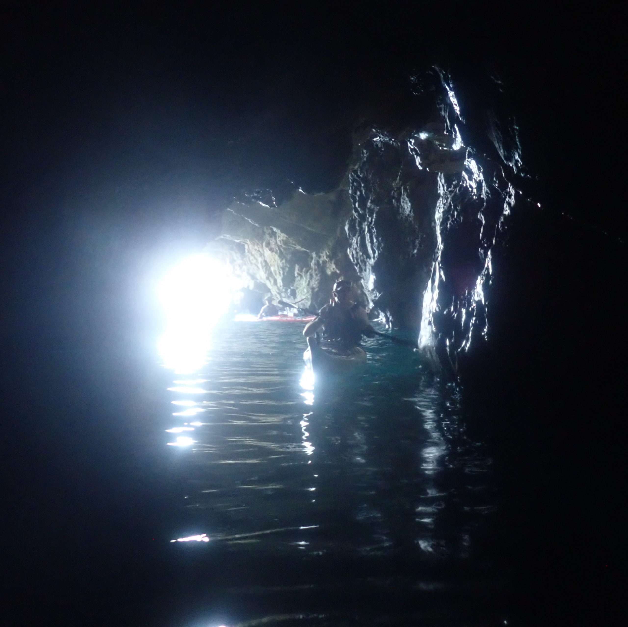 coves a Denia , kayak formacio i experiencia per kayakebre i deltaventur