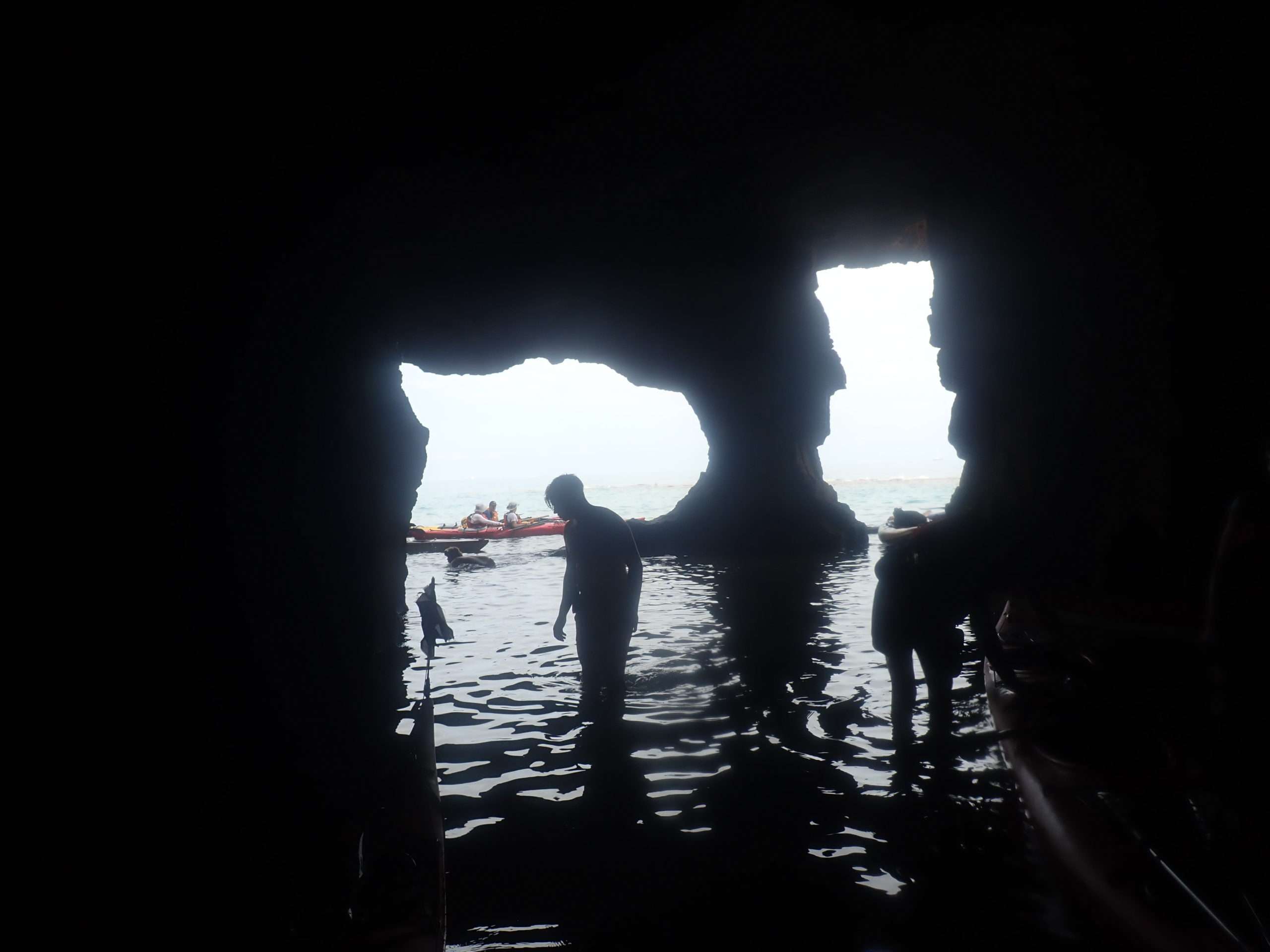 cova tallada, kayak formacio i experiencia per kayakebre i deltaventur