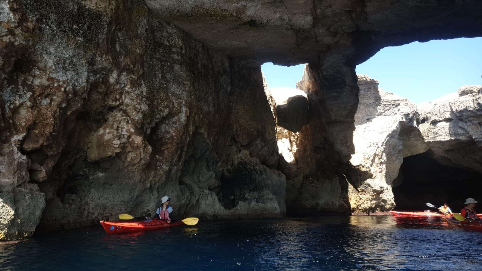 volta menorca en kayak per kayakebre i deltaventur