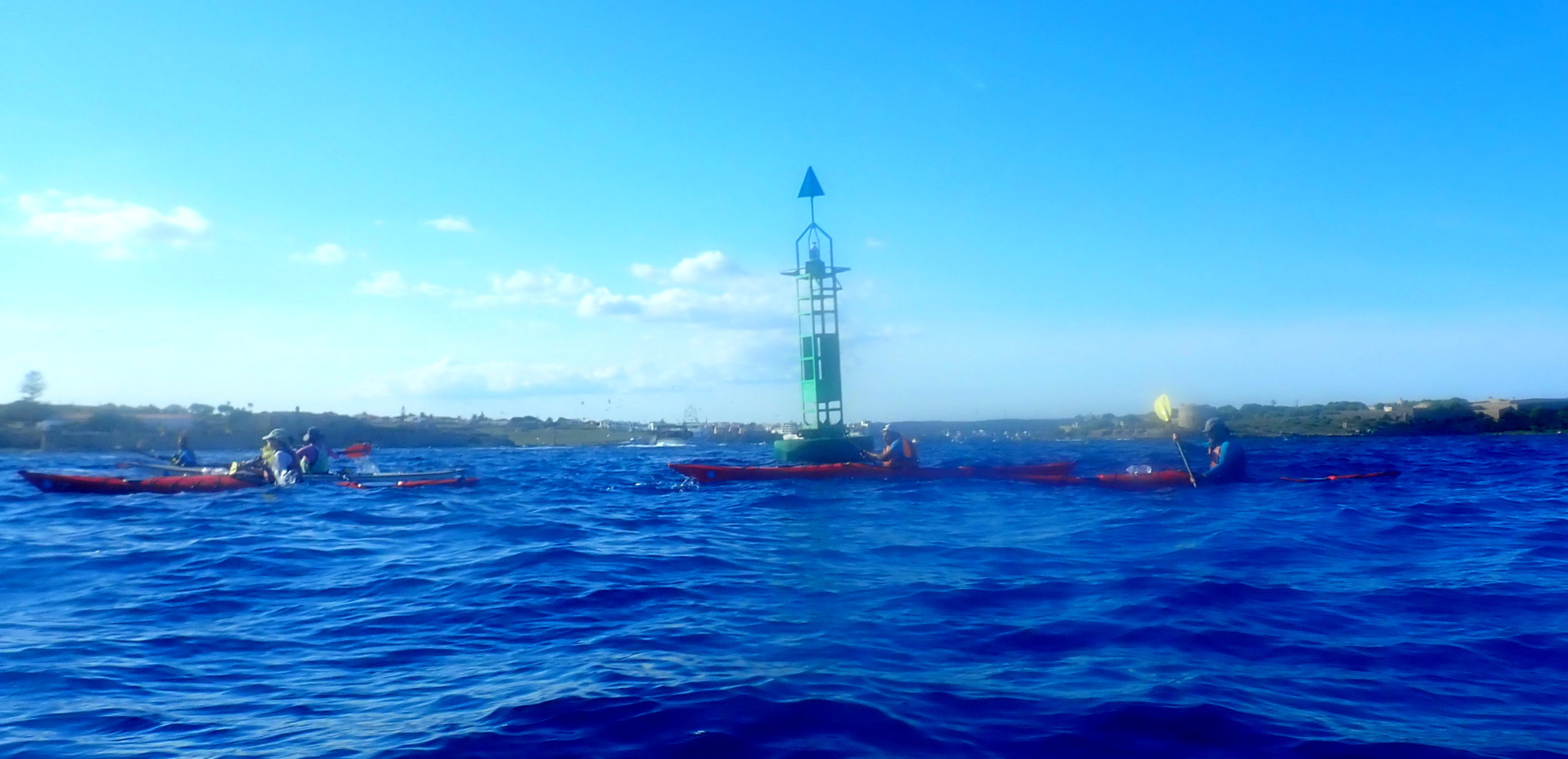 arribada en kayak a na macaret per deltaventur i kayakebre